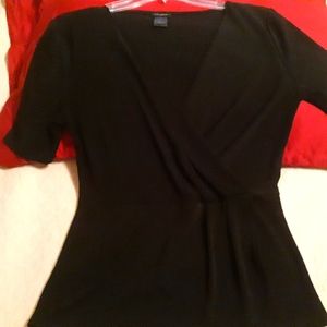 Short sleeve top